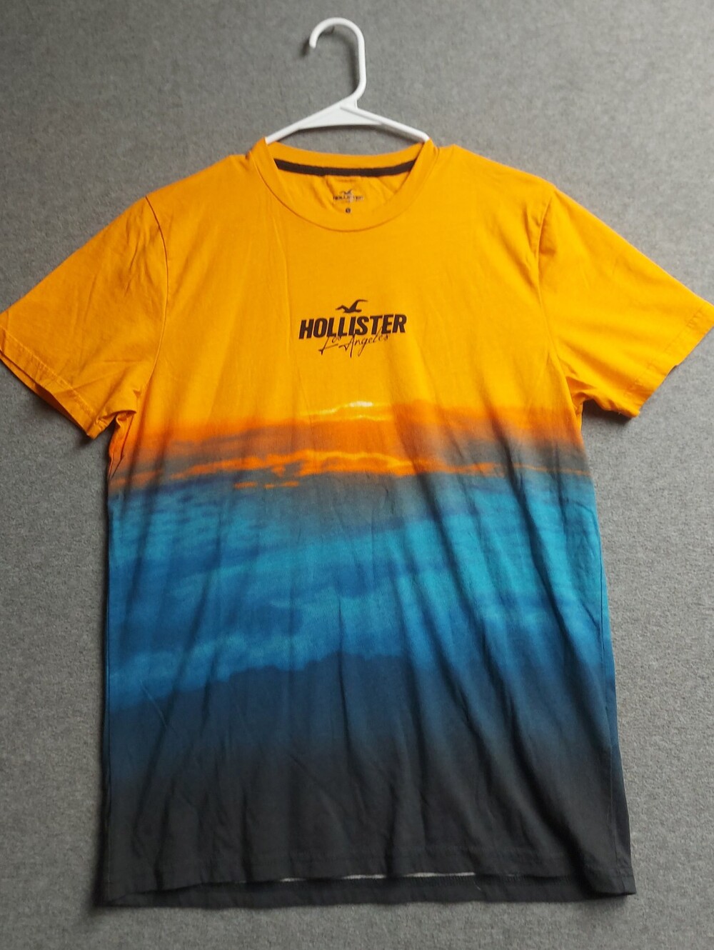 Hollister Sunset Ombre Graphic Tee Size Large Orange Blue Gradient Surf